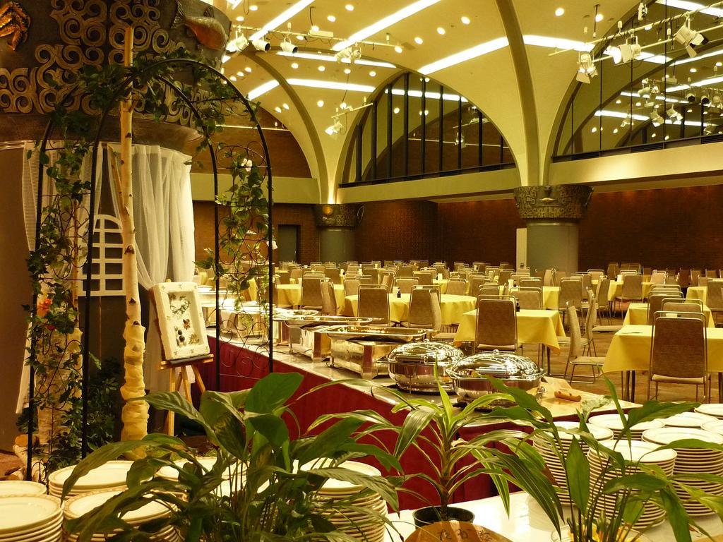 Shin Furano Prince Hotel Kültér fotó The Grand Ballroom