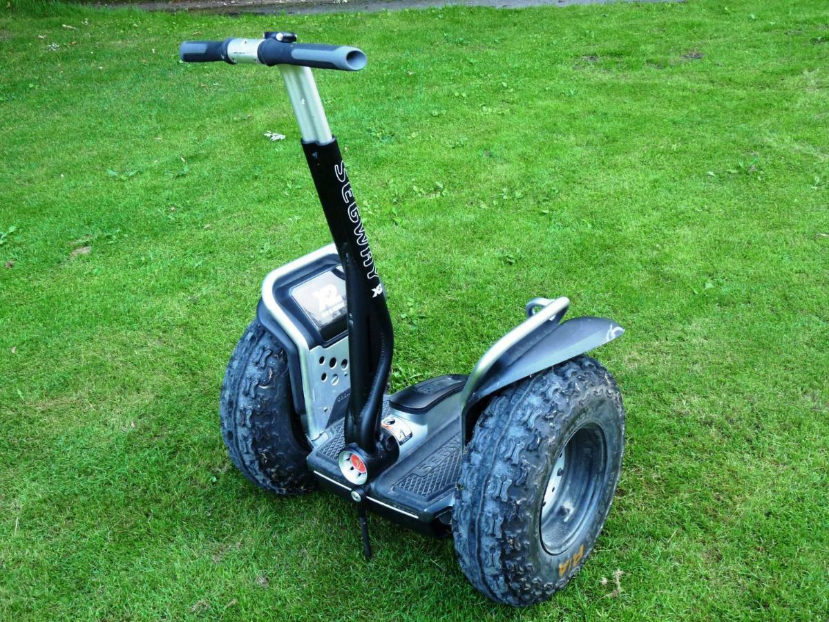 Shin Furano Prince Hotel Kültér fotó A Segway